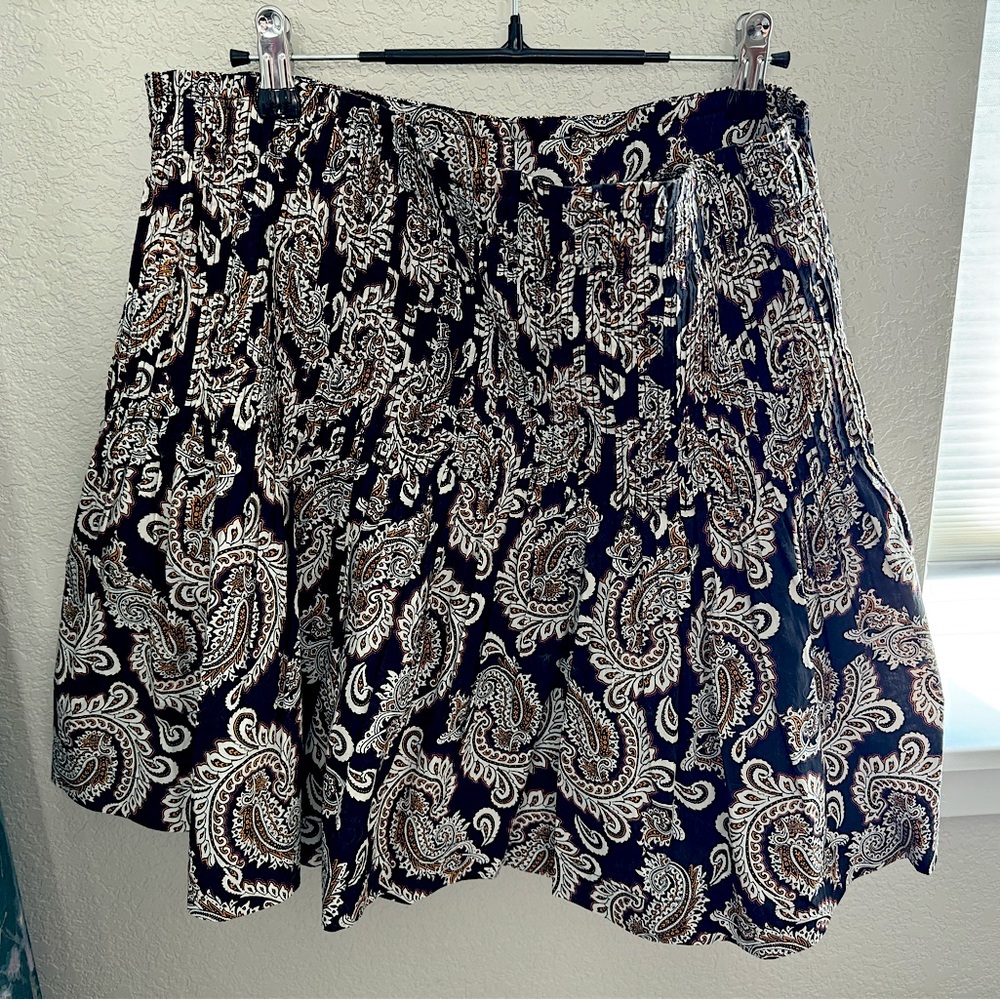 NWOT Anthropologie Pleated Paisley Skirt with Pockets